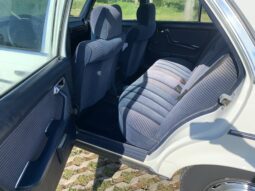 Mercedes-Benz 200E W123 AUT/Schuifdakje 1983 vol