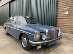 Mercedes-Benz W115 220 Automaat/Airco/Schuifdak