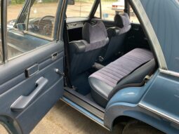 Mercedes-Benz W115 220 Automaat/Airco/Schuifdak vol