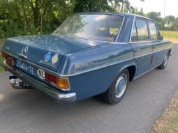 Mercedes-Benz W115 220 Automaat/Airco/Schuifdak vol