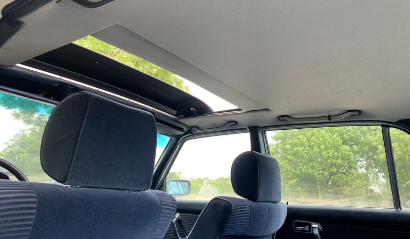 Mercedes-Benz 200E W123 AUT/Schuifdakje 1983 vol