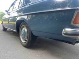 Mercedes-Benz W115 220 Automaat/Airco/Schuifdak vol