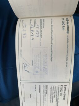 Mercedes-Benz W115 /8 200 E Schuifdak 1973 vol